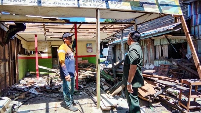 
 Penataan Berjalan Mulus, Pedagang Kooperatif Kosongkan Aset Pemko Simpang 4 Sungai Besar