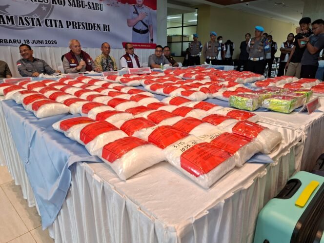 
 Polda Kalsel Gagalkan ​128,7 Kg Sabu Senilai Rp231 Miliar