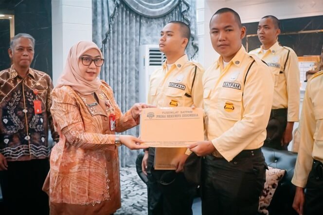 
 Melalui Sertifikasi Satpam, Pemko Banjarbaru Buka Peluang Kerja bagi Warganya