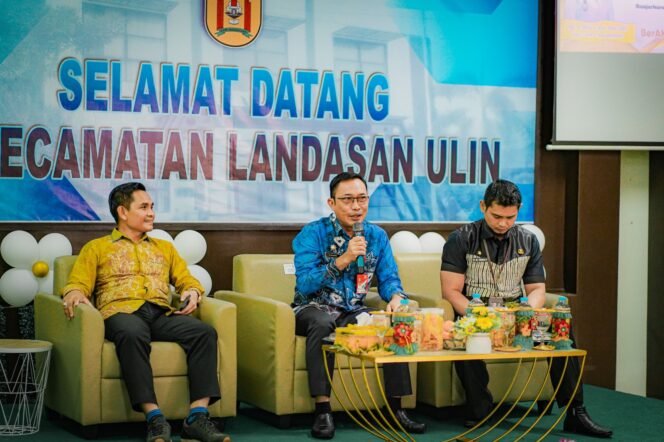 
 Sekda Banjarbaru Pimpin Rakor Camat-Lurah, Minta Aparatur Pemerintah Lebih Peka & Responsif