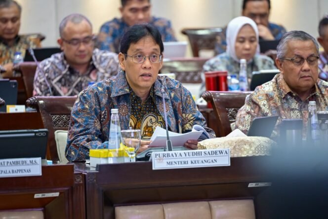 
 Menkeu Optimis Ekonomi Akan Tumbuh Tinggi Melalui Sinergi Kebijakan Fiskal & Moneter