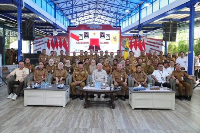 
 Presiden RI Resmikan Inpres Jalan, Gubernur Kalsel Sebut Infrastruktur Jalan Sebagai Kebutuhan Utama Masyarakat