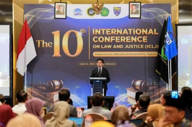 
 Menko Kumham Imipas Tegaskan Buronan Interpol Bukan Ulama Palestina