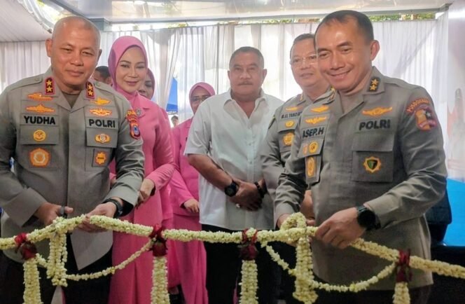 
 Peresmian RS Bhayangkara Banjarbaru, Kapolda Kalsel Ingin Dekatkan Pelayanan Kesehatan Kepada Masyarakat