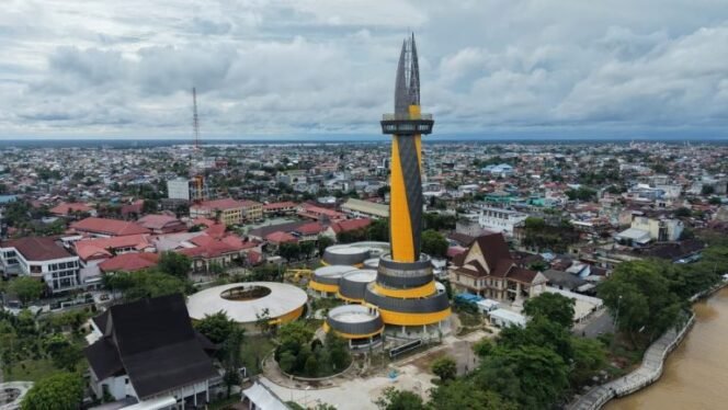 
 Pemprov Kalsel Akan Gelar Soft Opening Tugu Pal 0 Kilometer, Diawali Nobar Final Piala Dunia