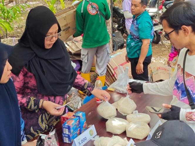 
 Apresiasi Tukar Sampah dengan Sembako, Gubernur Kalsel Berharap Program Berjalan Berkelanjutan