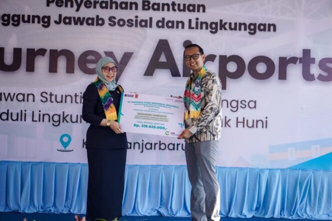 
 Pemko Banjarbaru & Injourney Airports Salurkan Bantuan Program TJSL untuk Stunting hingga Bedah Rumah