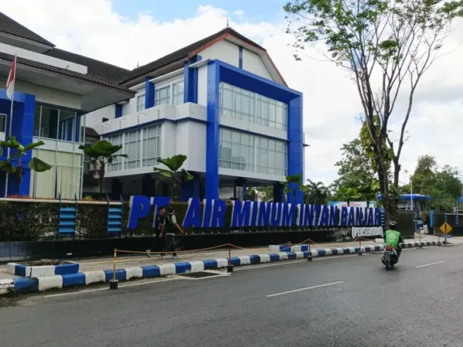
 Masyarakat Tak Perlu Khawatir, PTAM Intan Banjar Pastikan Air Selama Musim Kemarau Tetap Aman Dikonsumsi