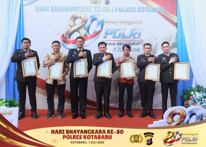 
 Sukses Pangkas & Clearing Gunung Kapur di Jalur Provinsi Kalsel, Satlantas Polres Kotabaru Raih Penghargaan