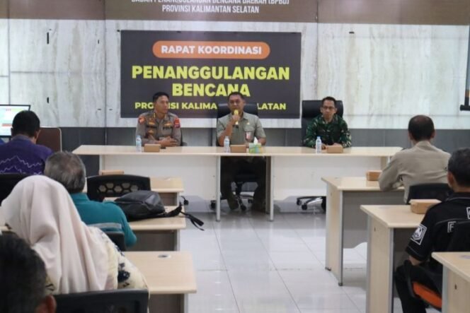 
 Belum Tetapkan Status Siaga, BPBD Kalsel Perkuat Kesiapsiagaan dengan Mematangkan Apel & Simulasi Karhutla