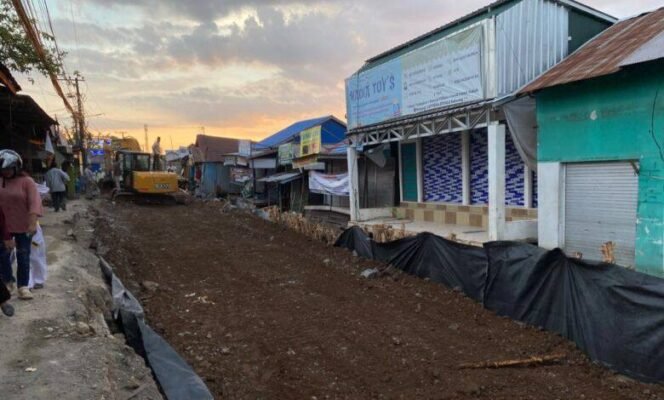
 Percepat Perbaikan Jalan Veteran Sungai Lulut, Dinas PUPR Kalsel Rampungkan Penguatan Struktur Tanah