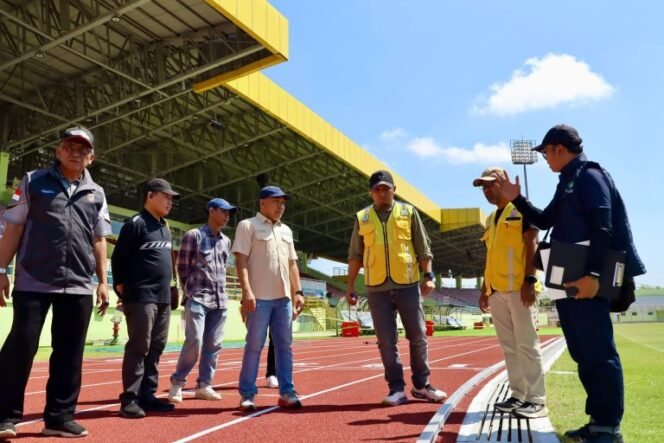 
 Lintasan Atletik Rampung, Dinas PUPR Kalsel Serahkan Pengelolaan Stadion 17 Mei Banjarmasin kepada Dispora