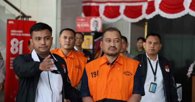 
 OTT Bupati Pemalang, KPK Tahan Empat Tersangka dalam Kasus Dugaan Pemerasan
