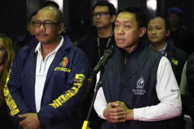 
 Jadi Buronan Terorisme Siprus, Interpol Polri Ringkus WN Palestina
