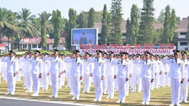
 Prabowo Pimpin Pelantikan 1.204 Pamong Praja Muda IPDN Angkatan XXXIII Tahun 2026
