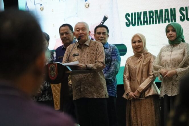 
 Gubernur Muhidin Harapan Sinergi Penegakan Hukum Terus Diperkuat dalam Pisah Sambut Kajati Kalsel