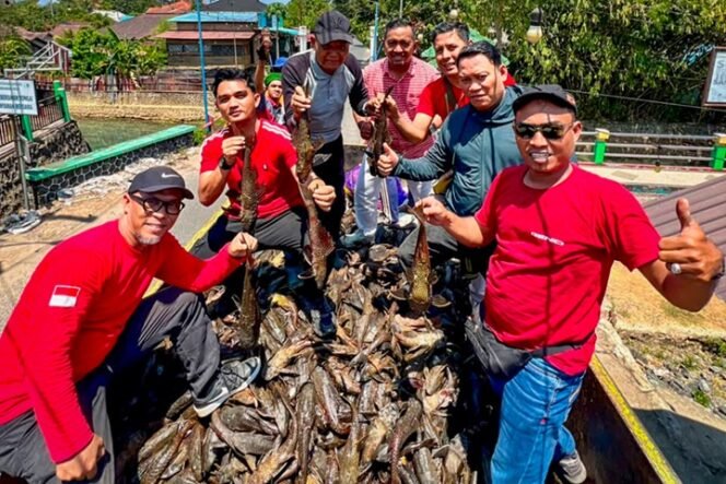 
 Festival Ikan Sapu-Sapu Banjarbaru Berhasil Angkut 2,4 Ton Ikan Invasif dari Sungai Kemuning