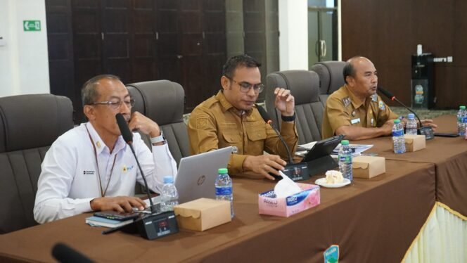 
 Pemkab Kotabaru Gelar Rakor Pengembangan & Pemasangan Jaringan Listrik PLN
