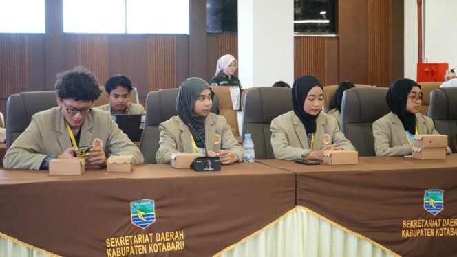 
 Pemkab Kotabaru Apresiasi Pengabdian Mahasiswa KKN-PPM UGM