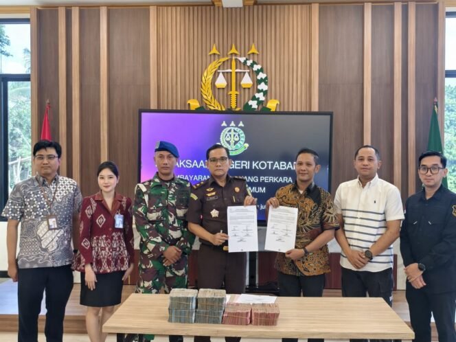 
 Kejari Kotabaru Terima Pembayaran Denda Rp400 Juta dari Dua Terpidana Kasus Tambang Ilegal