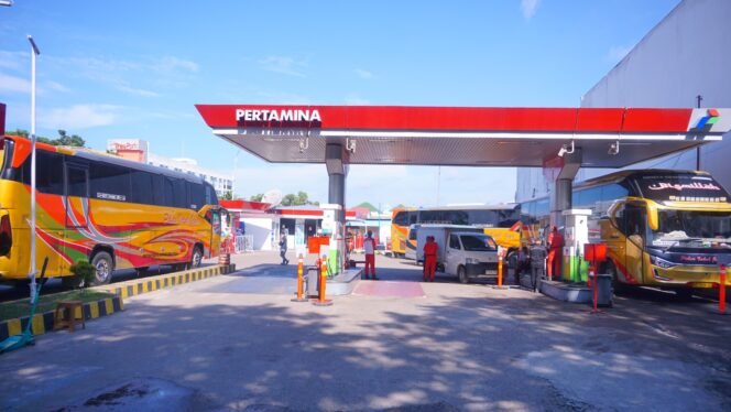 
 Pemprov Kalsel Turunkan PBBKB , Pertamina Patra Niaga Regional Kalimantan Sesuaikan Harga BBM Nonsubsidi