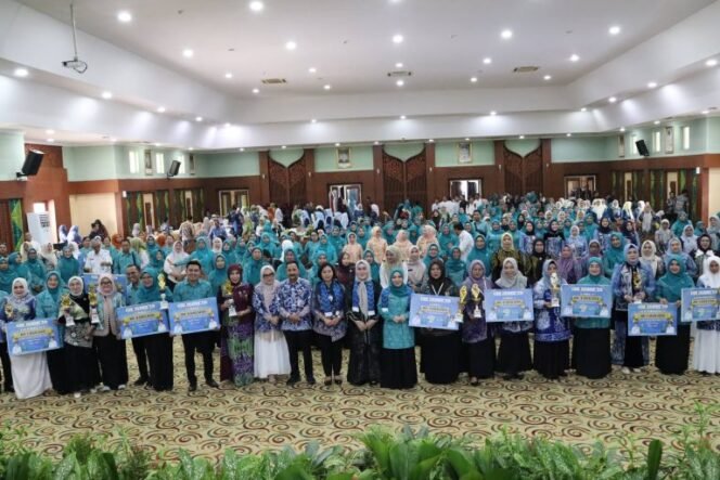 
 Dorong Pemanfaatan Pangan Lokal untuk Cegah Stunting, Pemprov Kalsel Gelar Lomba B2SA & Mars PKK Tingkat Provinsi