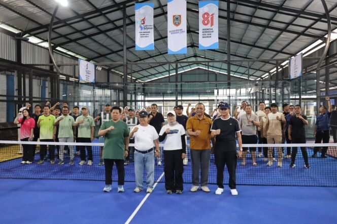 
 Meriahkan HUT ke-81 RI & Hari Jadi ke-76 Kalsel, 25 SKPD Beradu di Turnamen Padel Antar Instansi