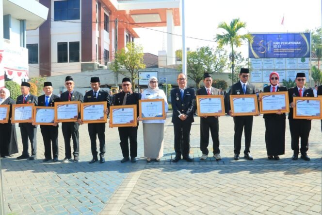 
 Pemko Banjarbaru Raih Predikat Istimewa & Peringkat II JDIH