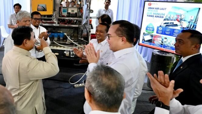 
 Presiden Prabowo Tinjau Berbagai Inovasi BRIN dalam Pameran Teknologi Anak Bangsa di Istana