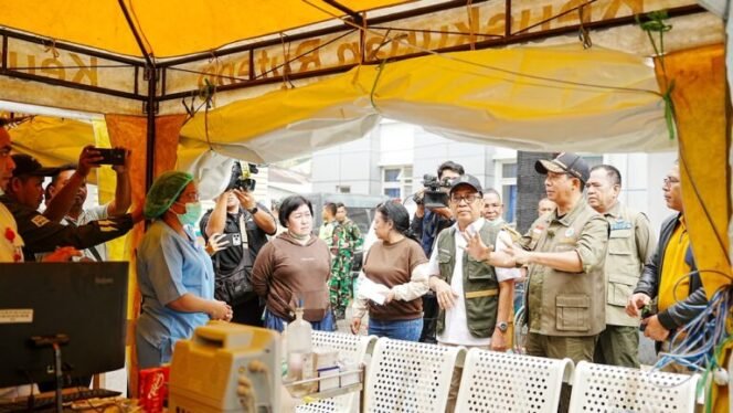 
 Pemerintah Pastikan Layanan Kesehatan & Kebutuhan Dasar Masyarakat Pascagempa NTT Terpenuhi