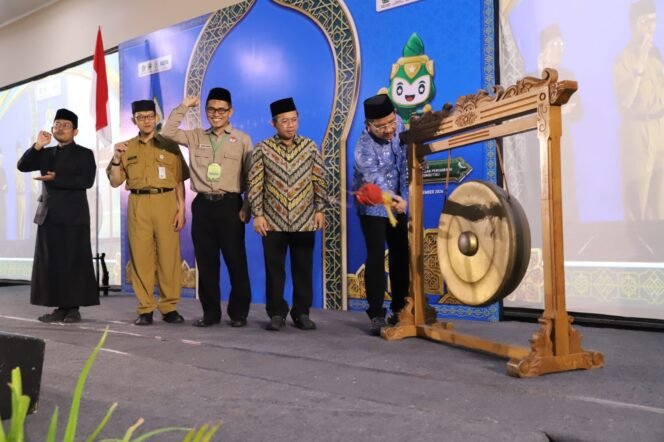 
 MTQ Nasional XXXI Semarang Buka Ekshibisi Tartil Al-Qur’an Isyarat untuk Penyandang Disabilitas