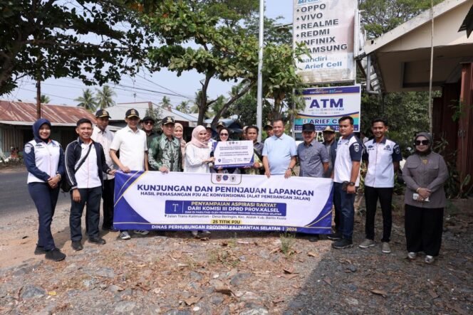 
 Dishub Kalsel Perkuat Keselamatan Pengguna Jalan, Pasang 25 Unit PJU di Jalan Trans Kalimantan