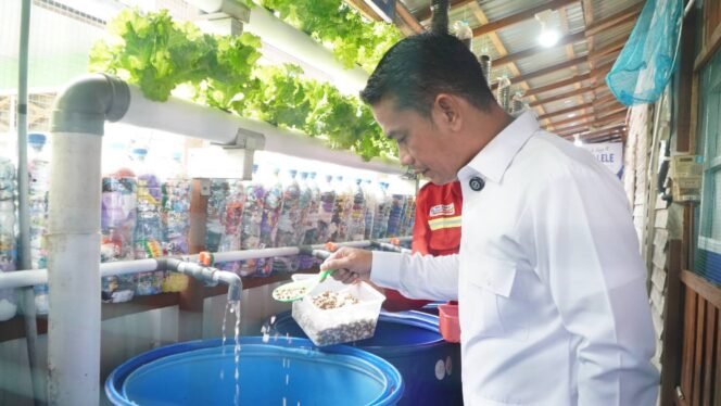 
 Wali Kota Banjarmasin Resmikan Komposter Sampah & Budidaya Ikan Lele
