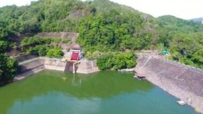 
 Hadapi Kemarau Panjang, PLTA Riam Kanan Hemat Cadangan Air
