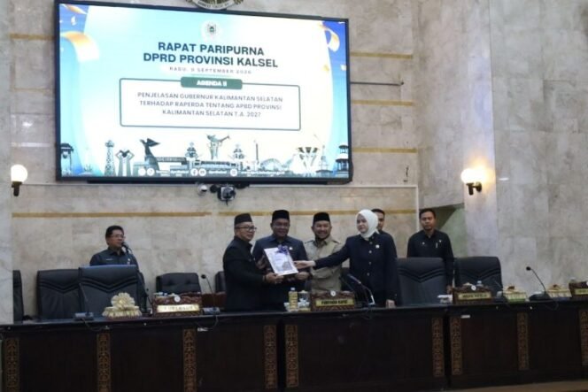 
 RAPBD 2027 Mencapai Rp8 Triliun, Pemprov Kalsel Berharap Dapat Menjawab Kebutuhan Masyarakat