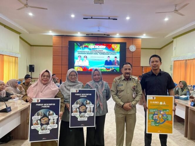 
 Perketat Pengawasan PSAT, Pemprov Kalsel Dorong Pelaku Usaha Segera Registrasi Produk Pangan