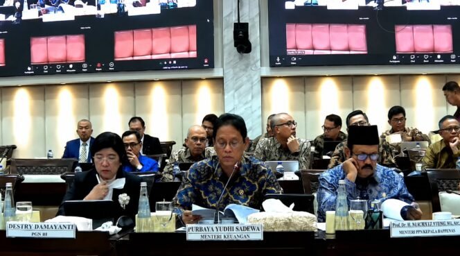 
 Dorong Pertumbuhan 6 Persen, Pemerintah Rancang Strategi Ekonomi & Fiskal 2027
