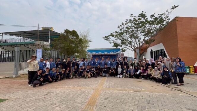 
 Perkuat Sapta Pesona di Kawasan Wisata Bawah Jembatan Barito, Dispar Kalsel Libatkan Generasi Muda