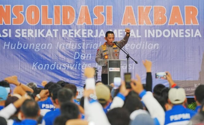 
 Kapolri Minta Pengusaha Jadikan Buruh Sebagai Aset, Mitra & Keluarga Perusahaan