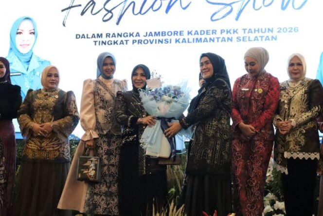 
 Tutup Jambore Kader PKK Kalsel 2026, Fathul Jannah Titipkan Ilmu untuk Dibawa ke Keluarga