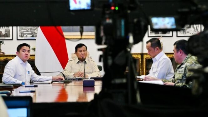 
 Prabowo Perintahkan Pengusutan Dugaan Kesengajaan Pembakaran Hutan & Lahan