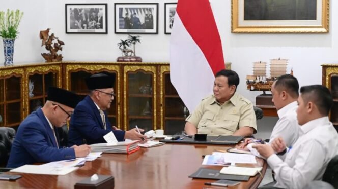 
 Tindaklanjuti Arahan Presiden, Antrean Faktual Haji Turun Jadi 14 Tahun
