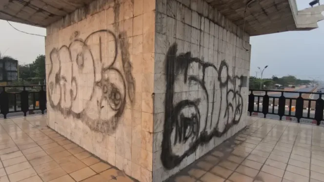 
 Aksi Vandalisme di Tugu 17 Mei, Camat Gambut Koordinasi dengan DPRKPLH