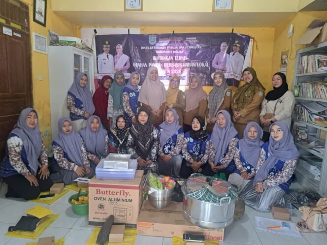 
 DKPP Banjar Gelar Bimtek Olahan Pangan Berbasis Bahan Lokal di Desa Keliling Benteng Ilir