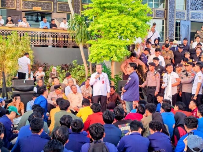 
 Apresiasi Aksi Mahasiswa, Pemprov Kalsel Terus Perkuat Penanganan Karhutla