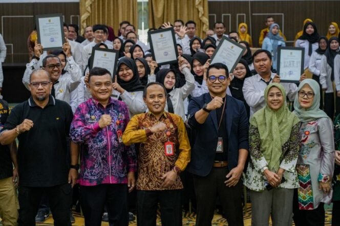 
 Pemko Banjarbaru Tutup Orientasi PPPK, Apresiasi 13 Peserta Terbaik