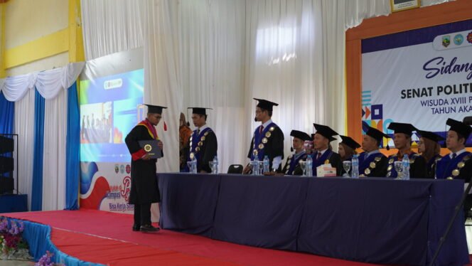 
 Politeknik Kotabaru Wisuda 79 Lulusan, Siap Hadapi Dunia Kerja