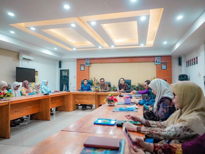 
 Kumpulkan Seluruh SKPD, Diskominfo Banjarbaru Dorong Pembangunan Daerah Berbasis Data Akurat