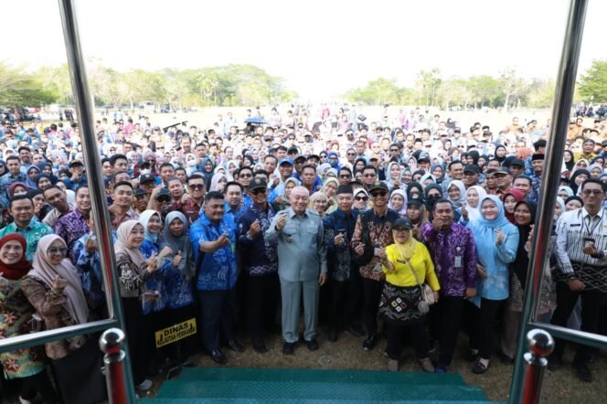 
 Gubernur Kalsel Ajak Masyarakat & ASN Jaga Persatuan & Mengamalkan Nilai-Nilai Pancasila