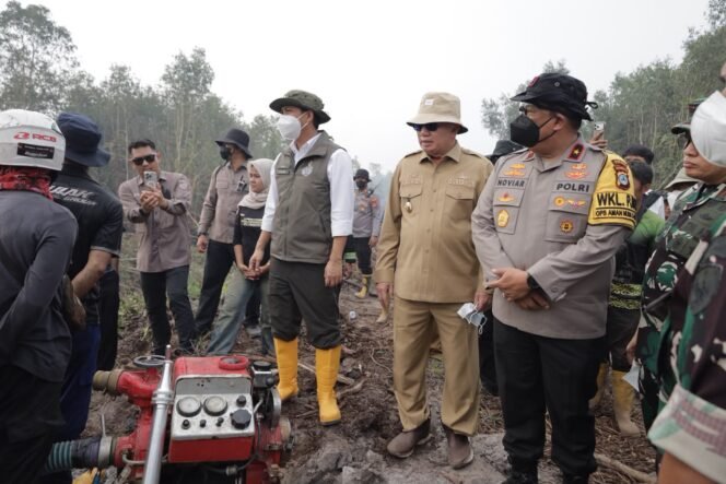 
 Dampingi Menhut Cek Kawasan Hutan Lindung, Gubernur Kalsel : Tetap Waspada & Konsisten Padamkan Karhutla